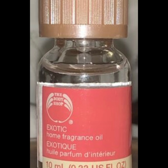 The body shop totally tropical home fragrance essential oil set - Picture 2 of 4